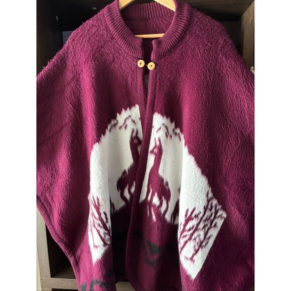 One Of A Kind Burgundy & White Alpaca Poncho Cape Sweater One Size - Picture 4 of 6
